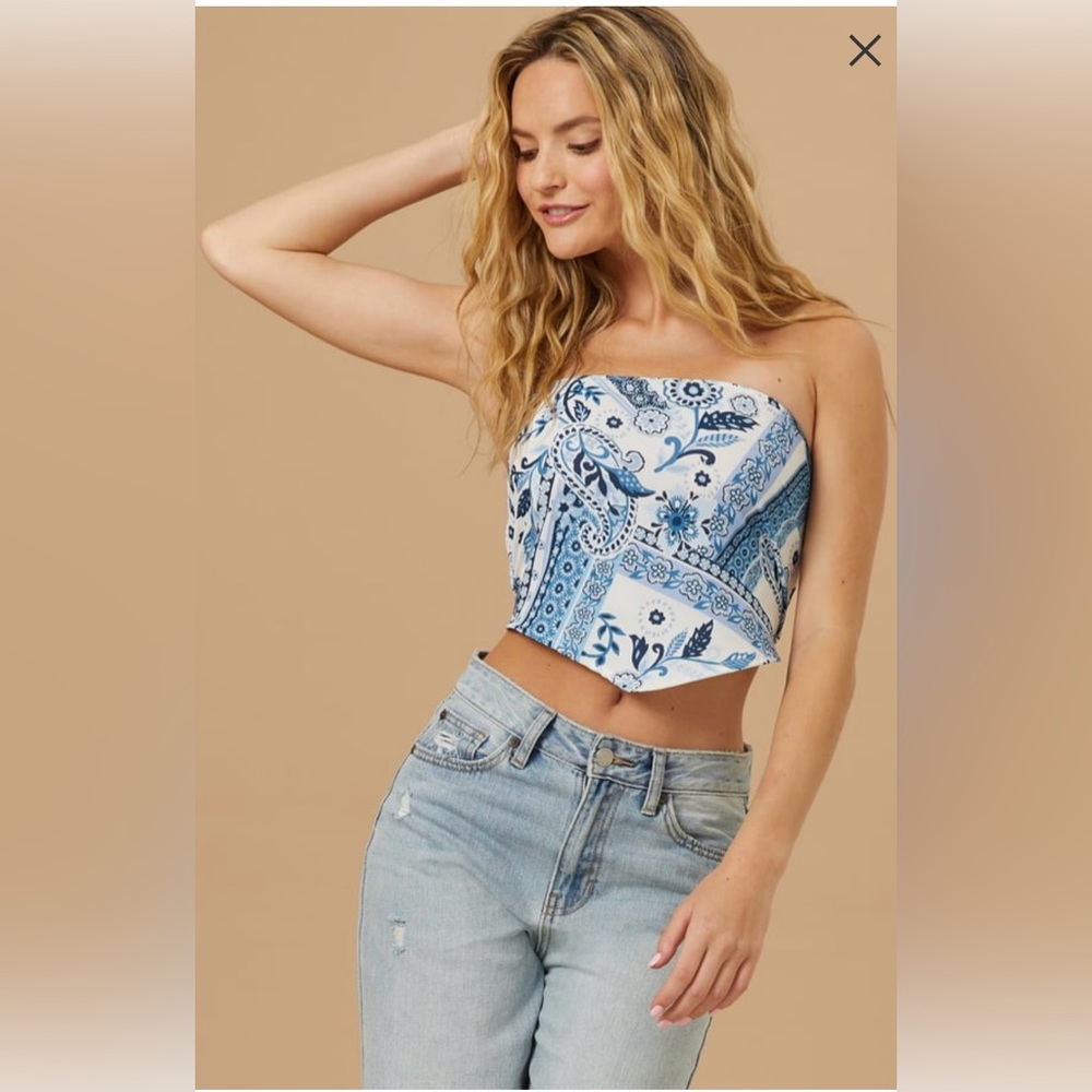 Altar’d State Jillian Bandana Top
